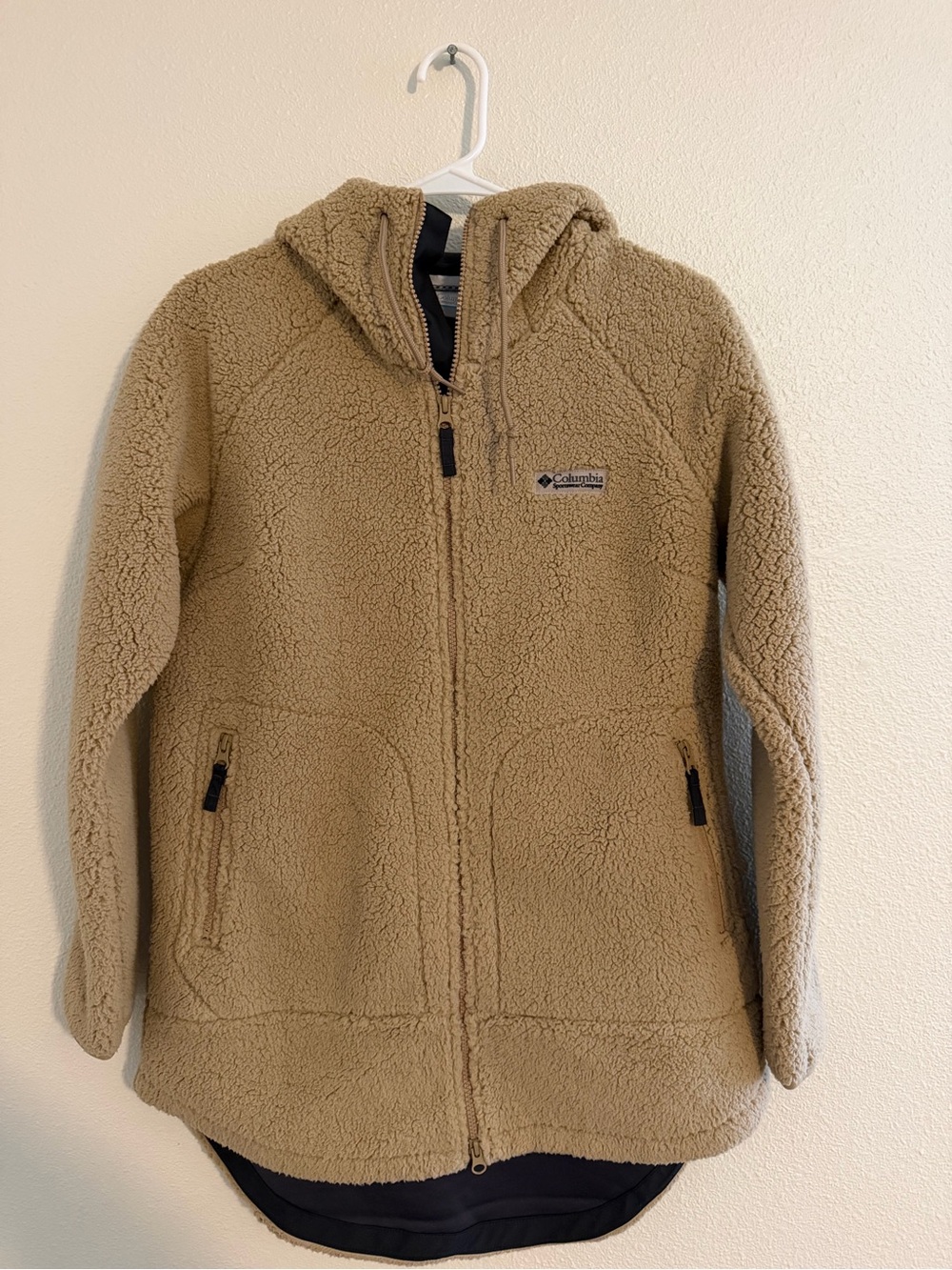Women's Columbia CSC Sherpa Fleece
Hooded Jacket - Picture 2 of 6